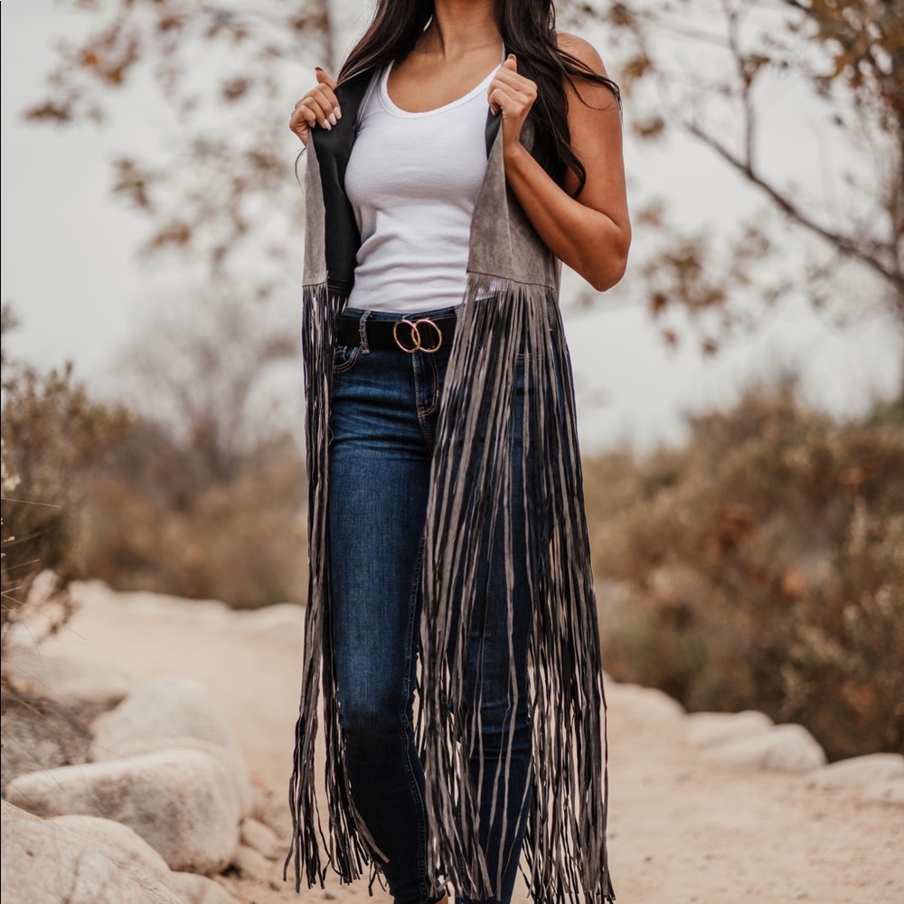 GREY FRINGE VEST